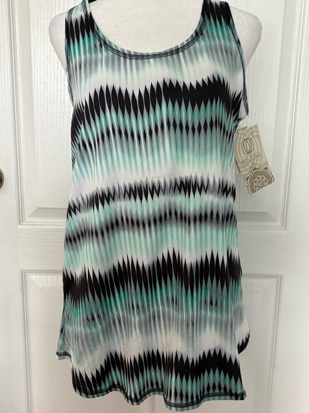 Balance Collection Mint Black /White Sleeveless Printed tank,workout, yoga, NWT